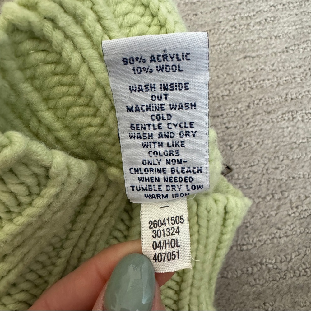 GAP Sweater Zip-Up - Picture 6 of 6